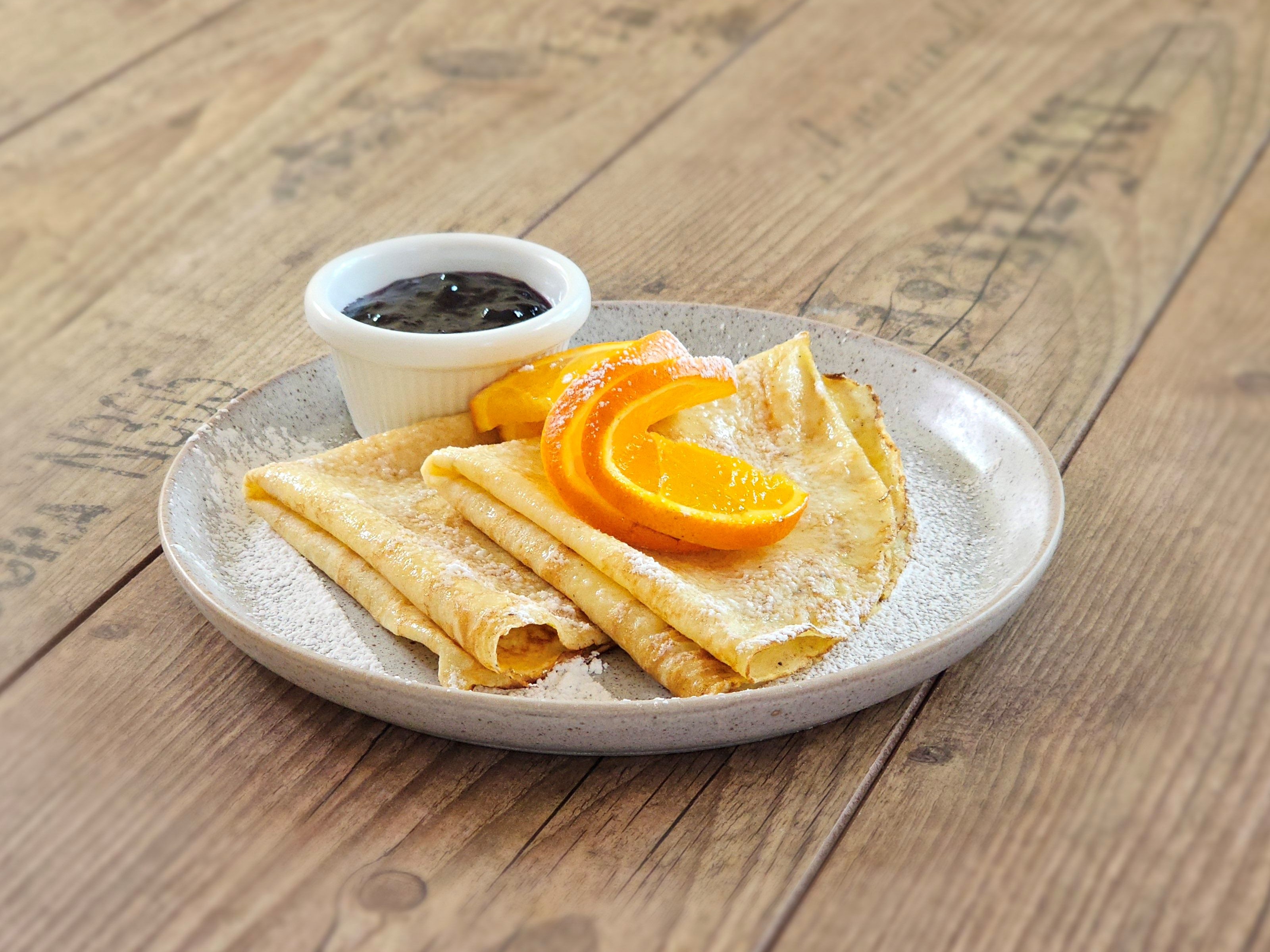 Túrós áfonyás palacsinta