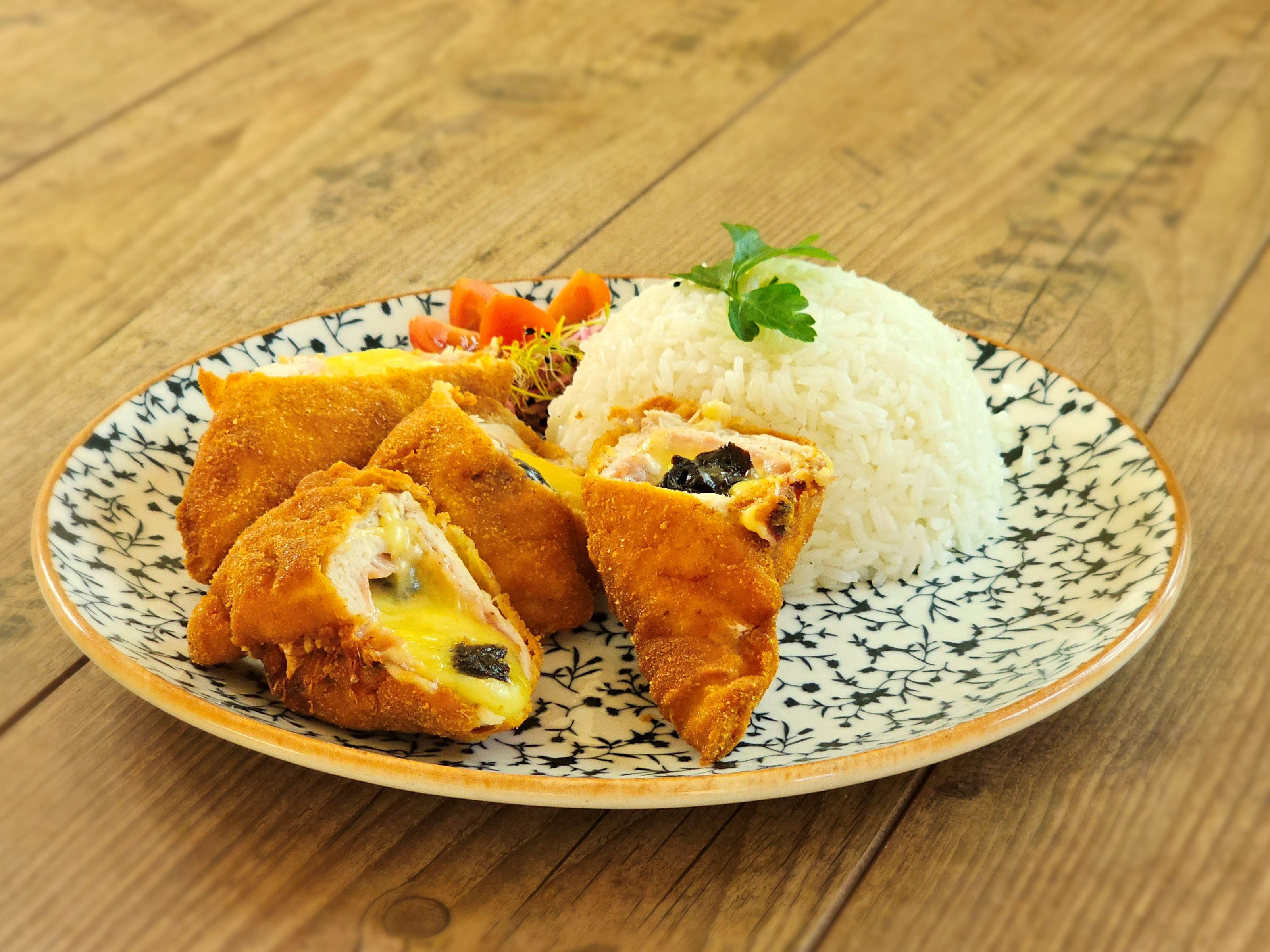 Ínyenc töltött csirkemell